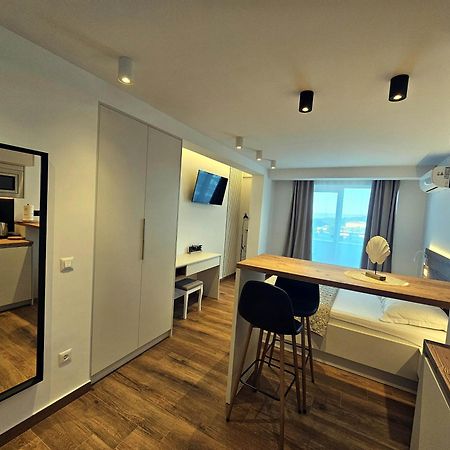 Apartmani Sole Makarska Exterior photo