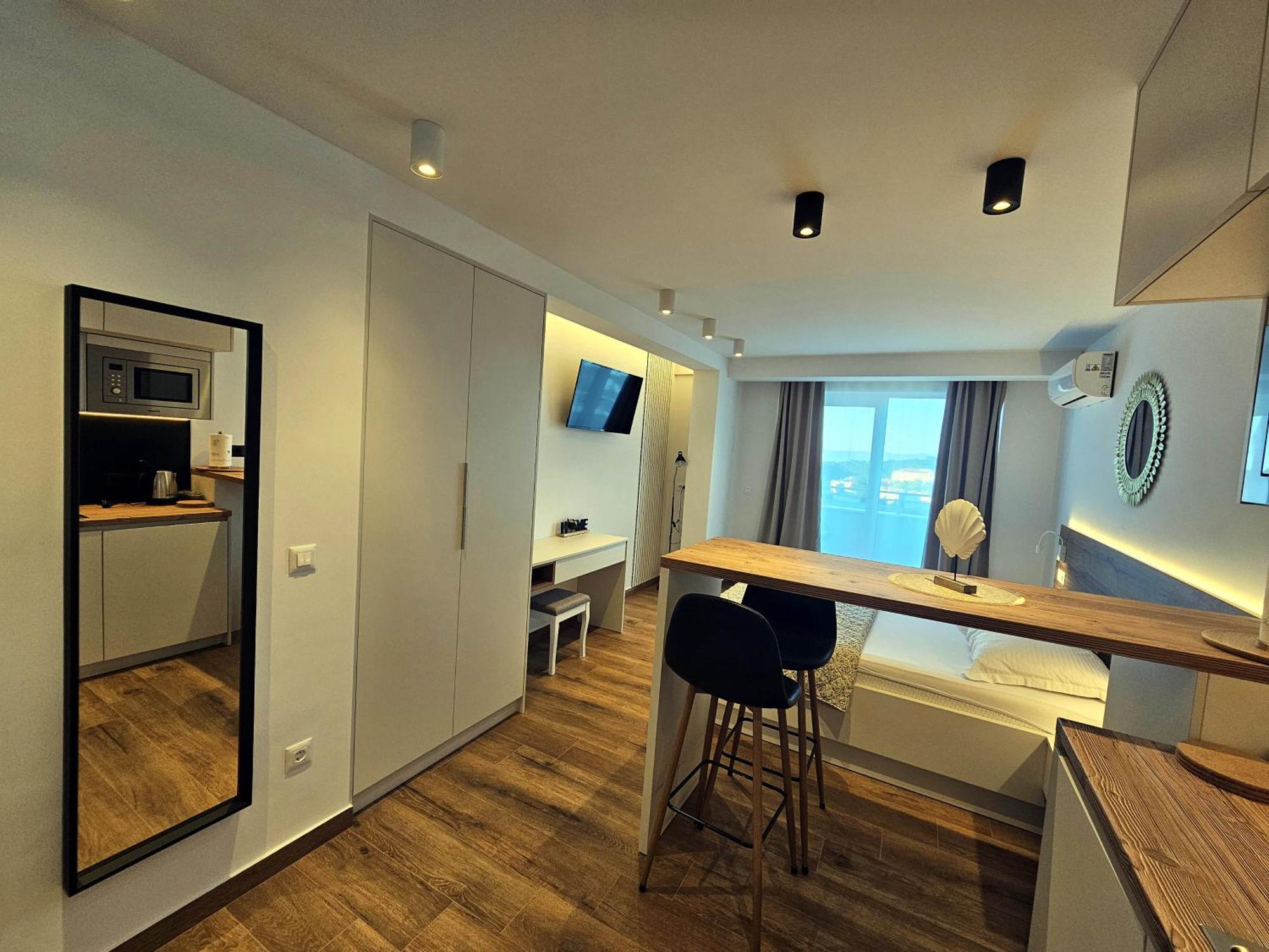Apartmani Sole Makarska Exterior photo
